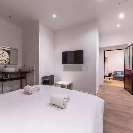 Off Spacious 4-star Family For 10 Guests 3br Appartement *